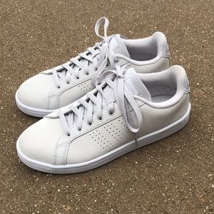 Women’s Adidas Sneakers